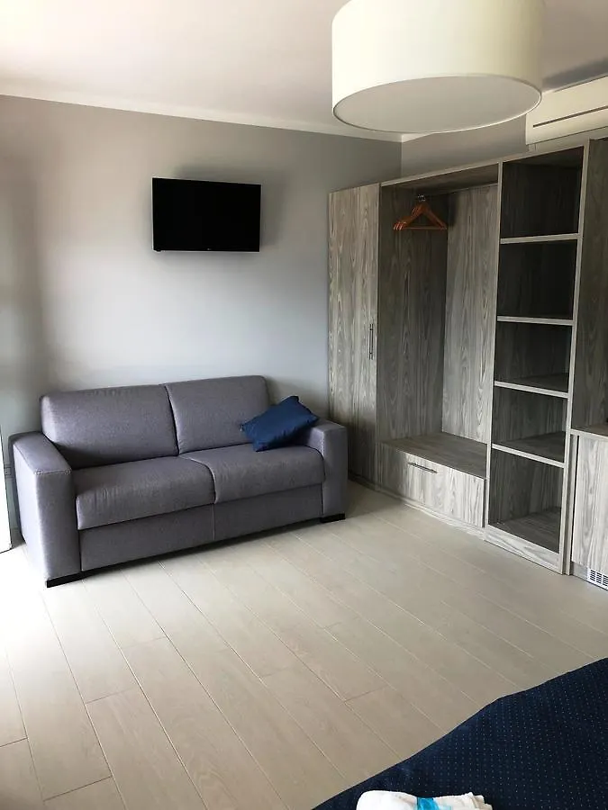 Hotel Casa Marinella Μαλτσεζίνε