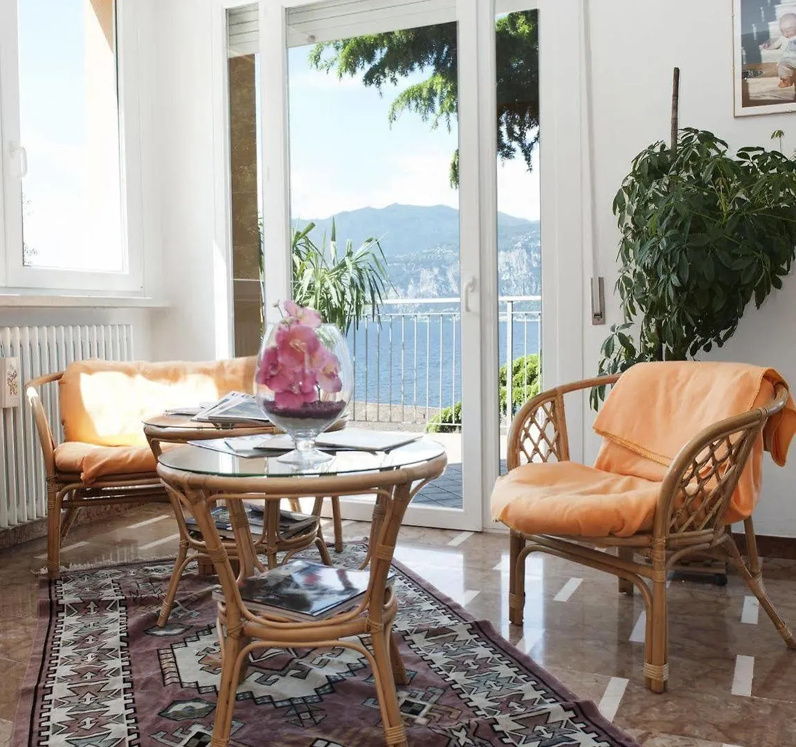 ***  Hotel Casa Marinella Μαλτσεζίνε Ιταλία