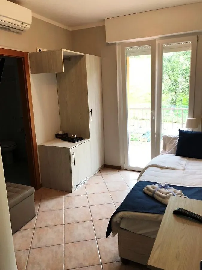 Hotel Casa Marinella Malcesine 3*,  Italien